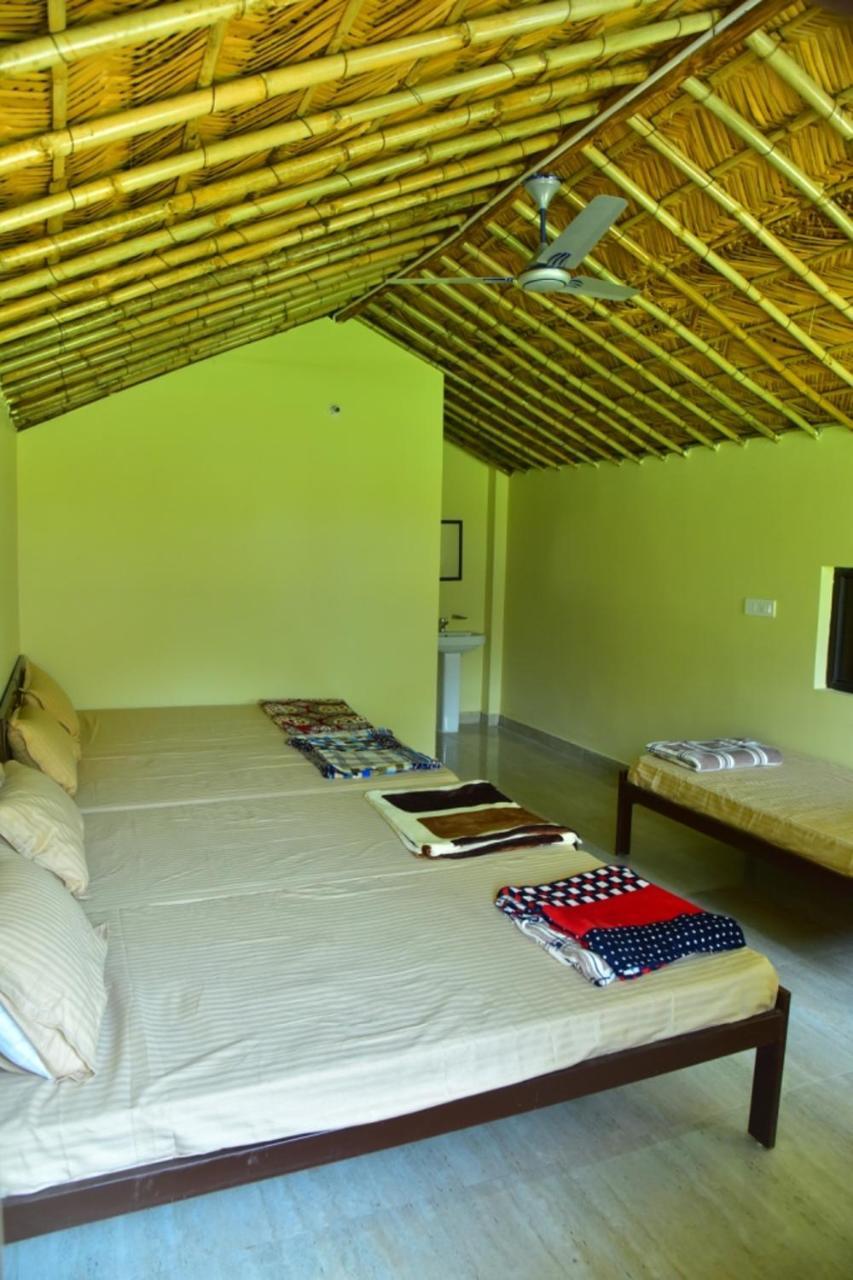 Garud Chatti River Resort Rishīkesh Eksteriør billede