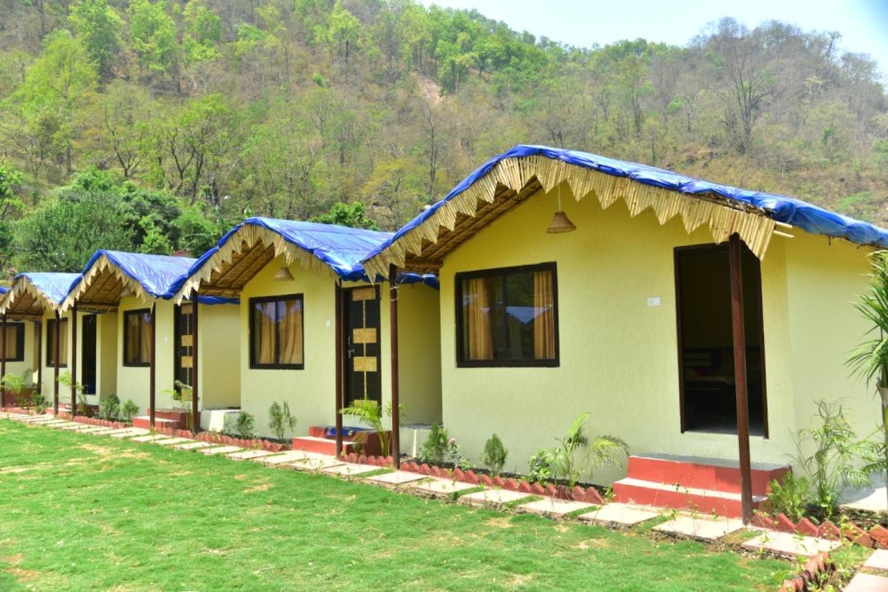 Garud Chatti River Resort Rishīkesh Eksteriør billede